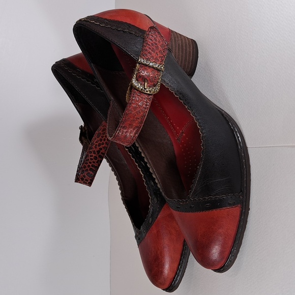 L'ATISTE Shoes - L'ATISTE Black and Red Heels